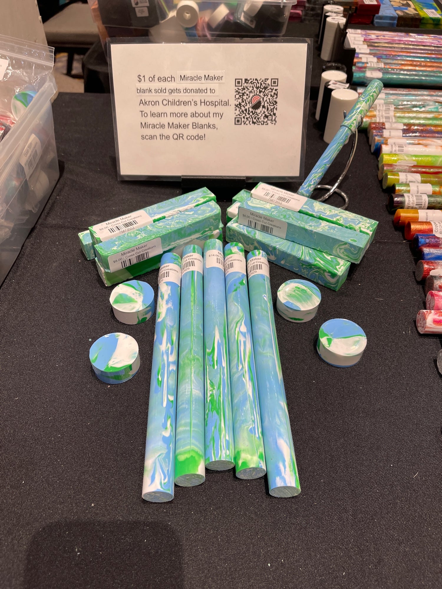 Miracle Maker display with a variety of blank options