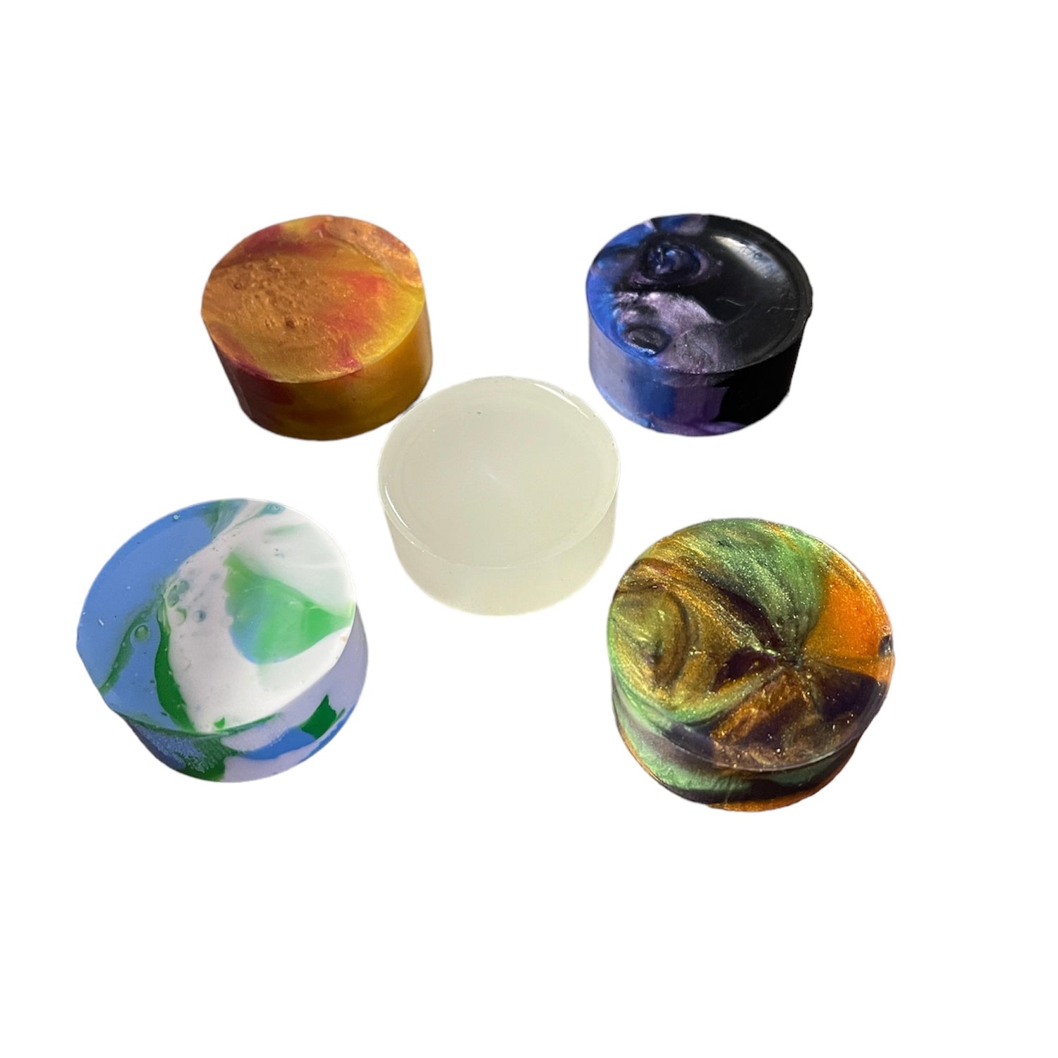 Variety of resin mixes in the form of ring blanks